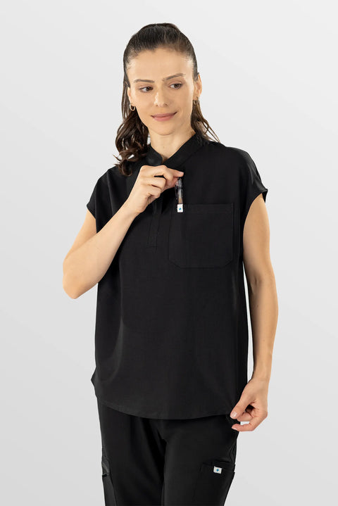 Eipnare Women's Sleeveless Henley Scrub Top - Black