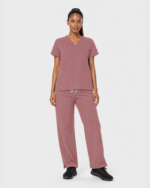 Eipnare Women's Woven V-Neck Straight-Leg Scrub Set - Flesh Pink