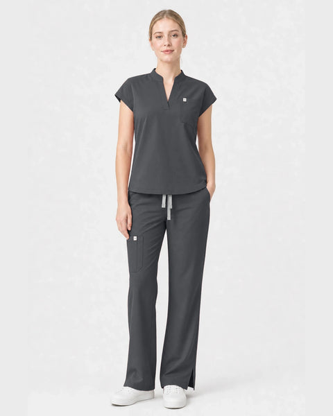 Eipnare Women's Henley Sleeveless Straight-Leg Scrub Set - Heather Grey
