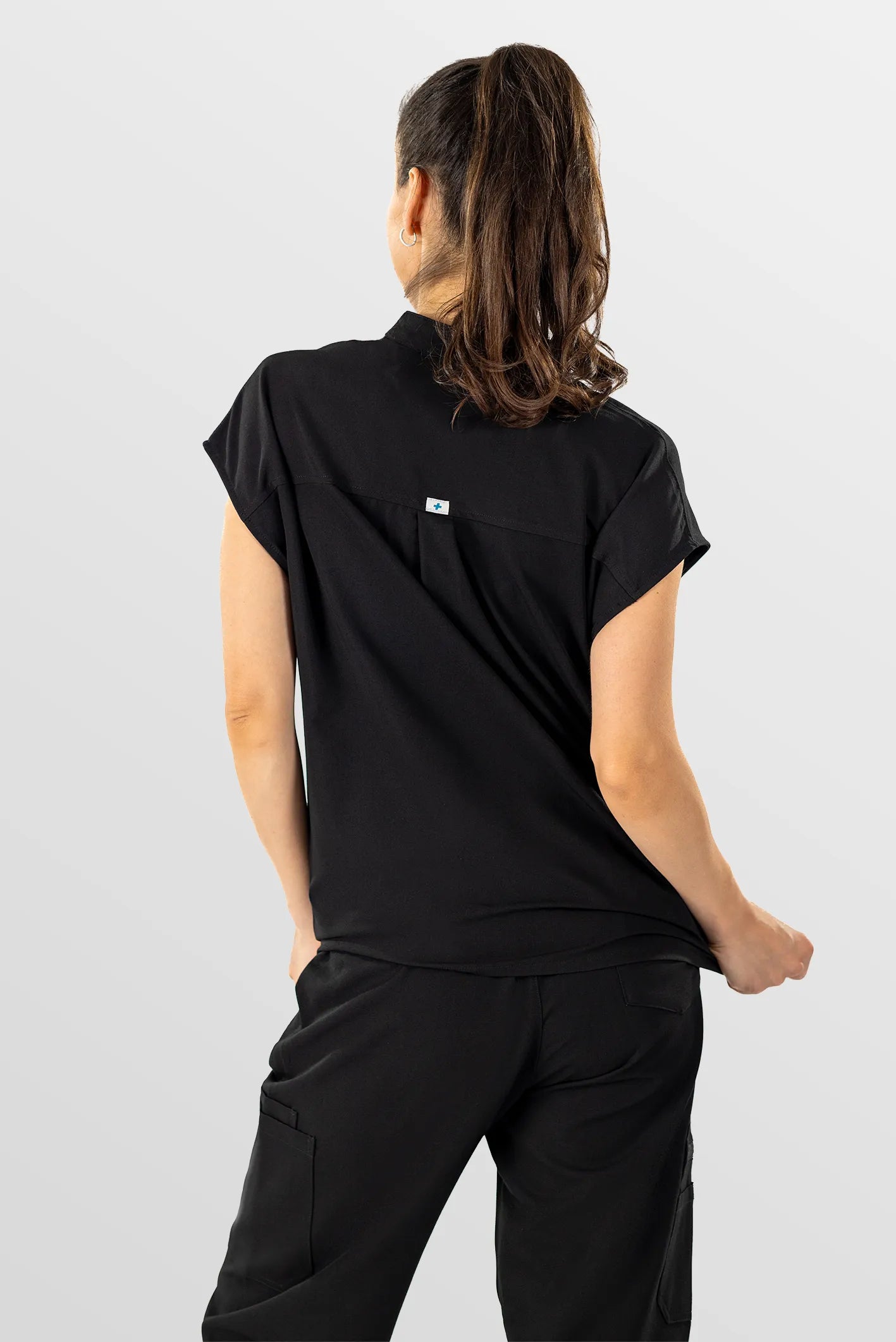 Black Eipnare Women's Henley Collar Sleeveless Jogger Scrub Set - Stretch Medical Scrubs for Women