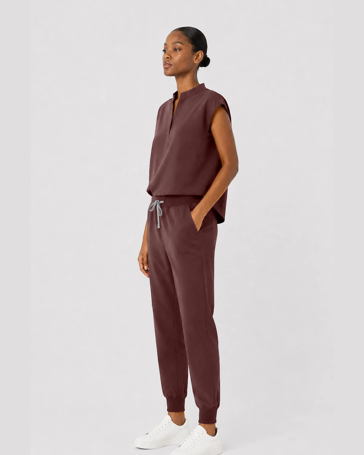 Coffee Eipnare Women's Sleeveless Mandarin Collar Jogger Scrub Set - Stretch Medical Scrubs for Women