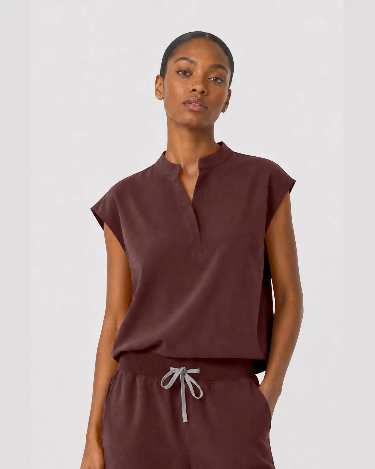 Coffee Eipnare Women's Sleeveless Mandarin Collar Jogger Scrub Set - Stretch Medical Scrubs for Women