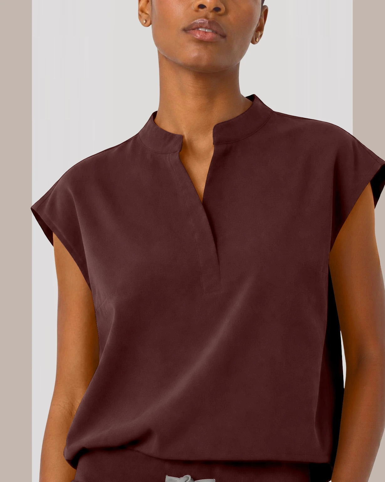 Coffee Eipnare Women's Sleeveless Mandarin Collar Jogger Scrub Set - Stretch Medical Scrubs for Women