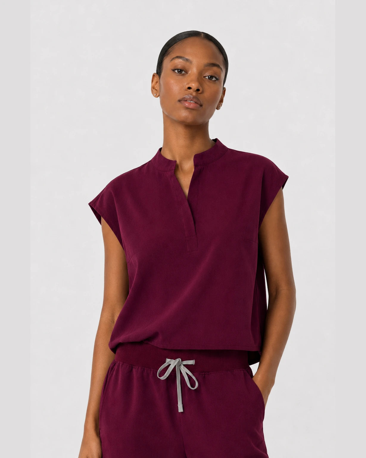 Burgundy Red Eipnare Women's Sleeveless Mandarin Collar Jogger Scrub Set - Stretch Medical Scrubs for Women