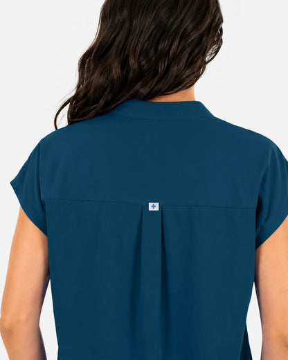 Caribbean Blue Eipnare Women's Sleeveless Mandarin Collar Scrub Top - Stretch Medical Scrubs for Women