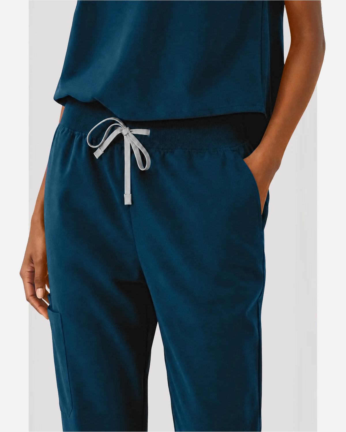 Caribbean Blue – Eipnare Women's Sleeveless Mandarin Collar Jogger Uniform Set – product image 06