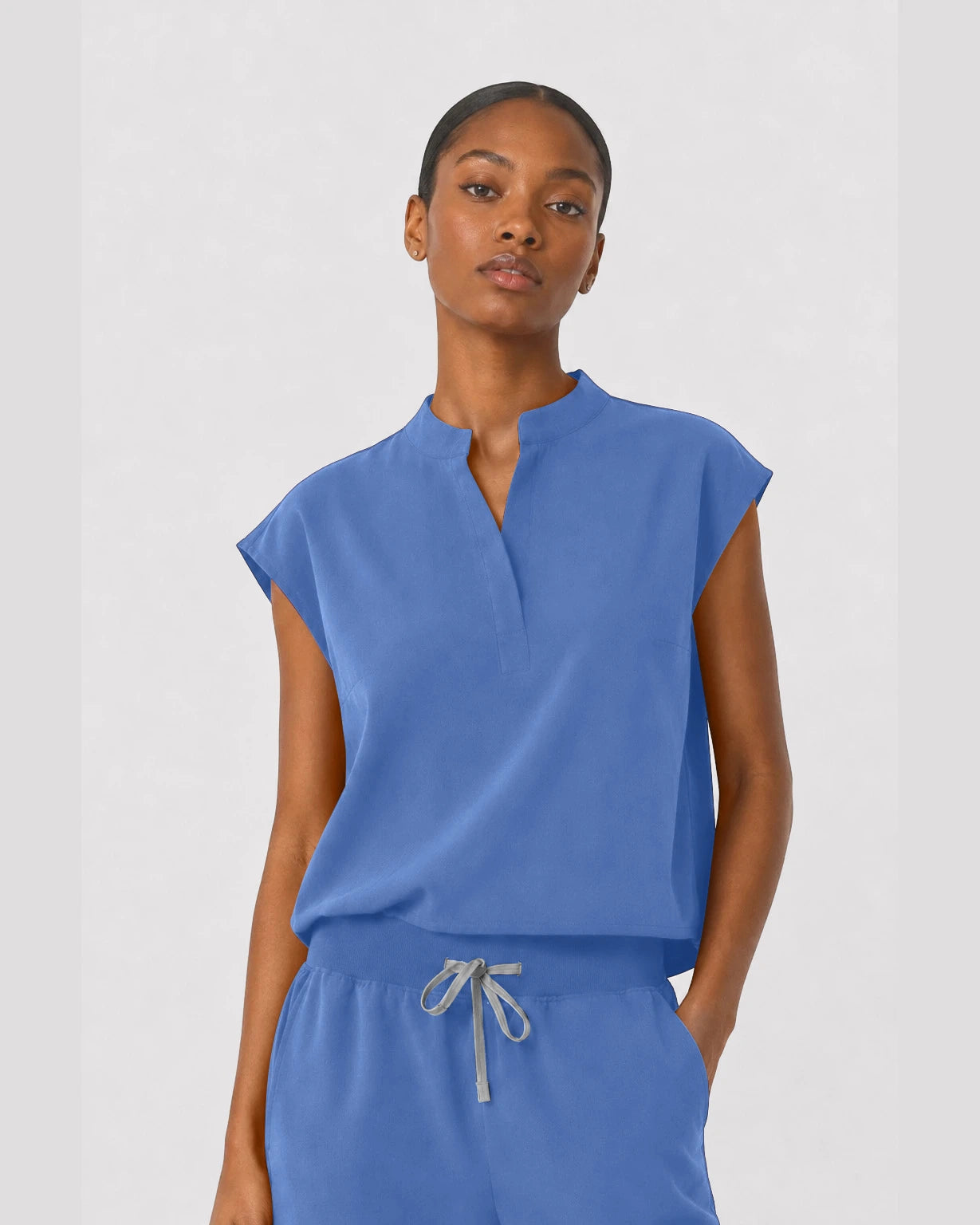 Ceil Blue Eipnare Women's Sleeveless Mandarin Collar Jogger Scrub Set - Stretch Medical Scrubs for Women