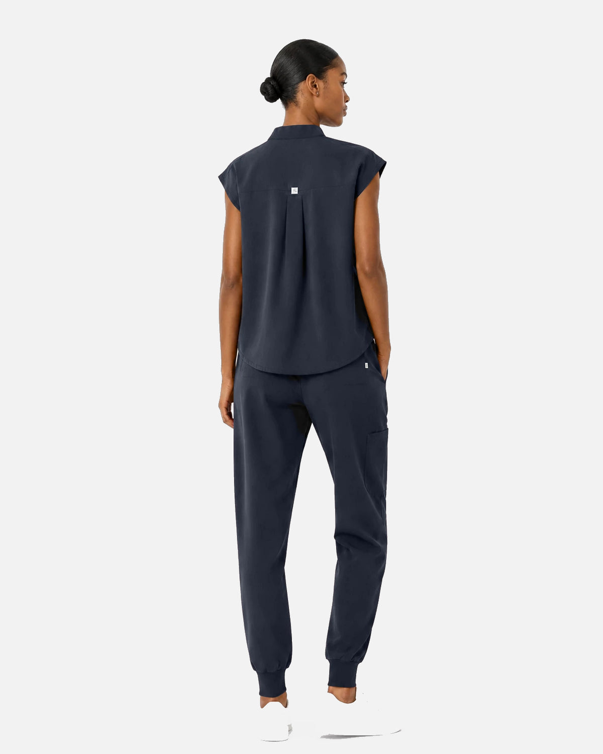 Charcoal Grey – Eipnare Women's Sleeveless Mandarin Collar Jogger Uniform Set – product image 03