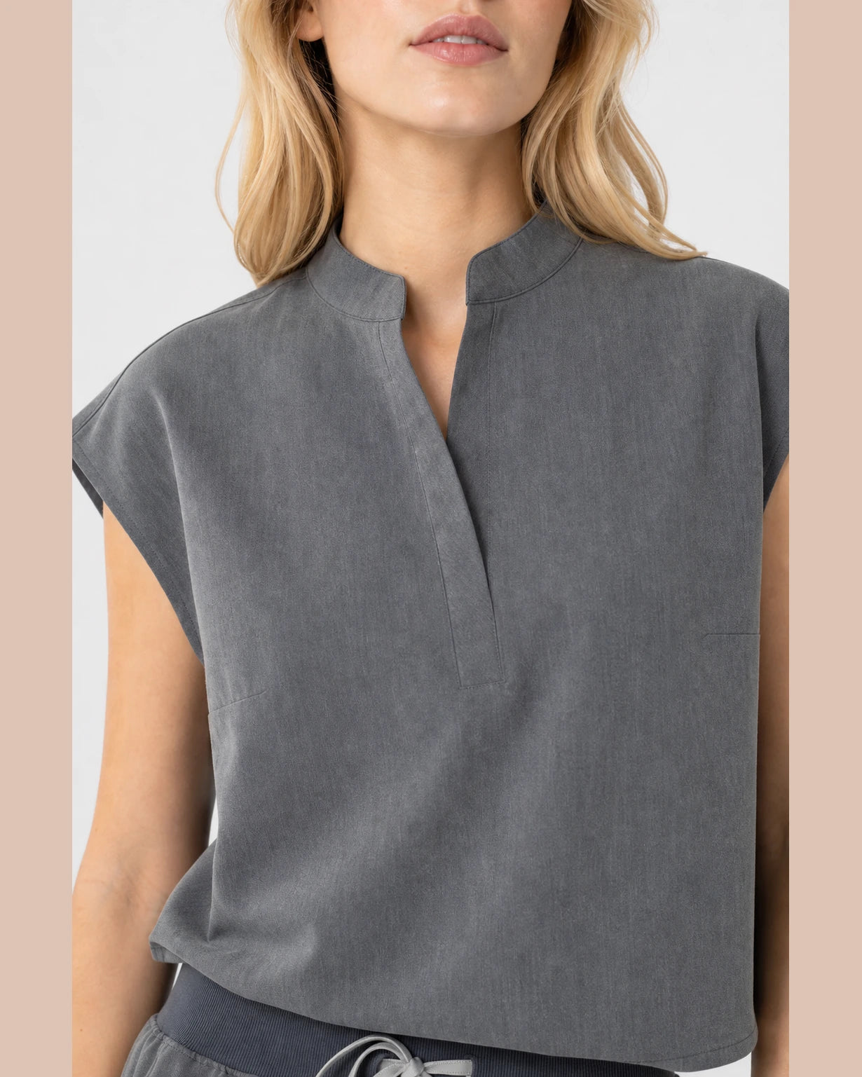 Charcoal Grey Eipnare Women's Sleeveless Mandarin Collar Jogger Scrub Set - Stretch Medical Scrubs for Women