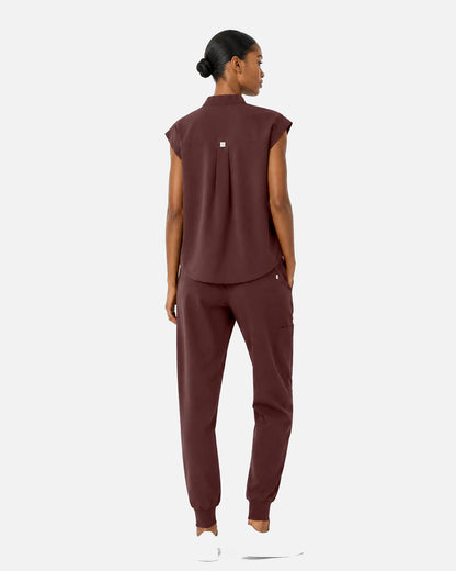 Coffee – Eipnare Women's Sleeveless Mandarin Collar Jogger Uniform Set – product image 03
