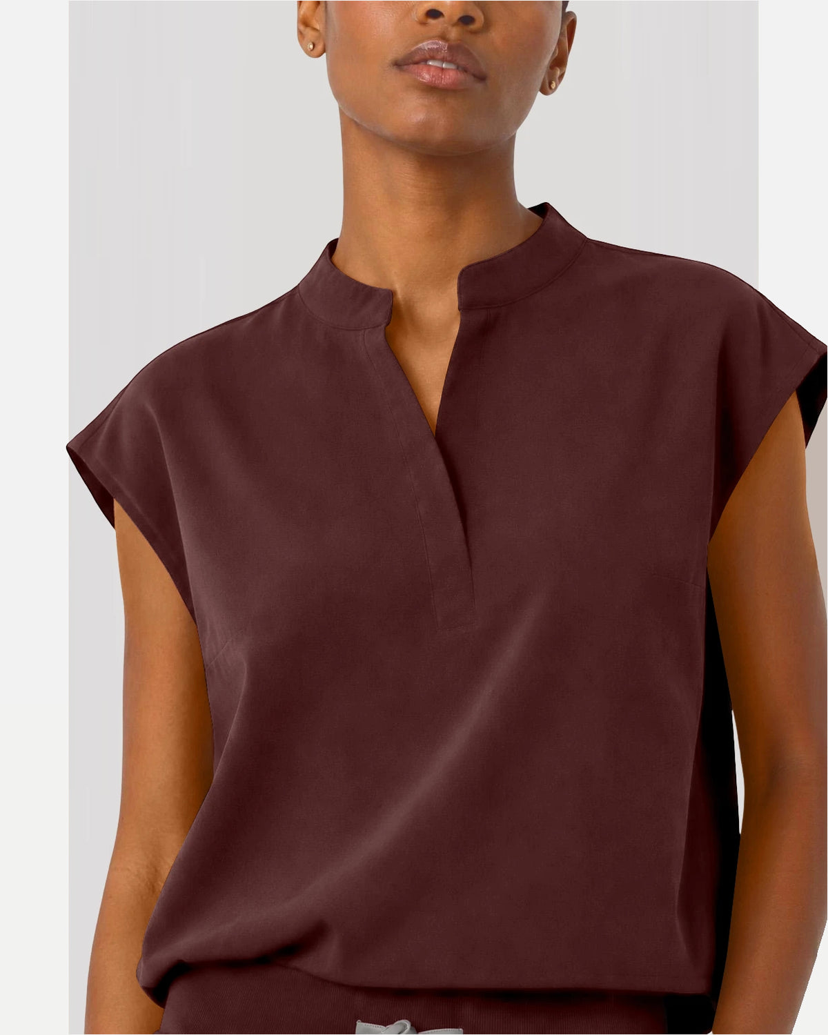 Coffee – Eipnare Women's Sleeveless Mandarin Collar Jogger Uniform Set – product image 08