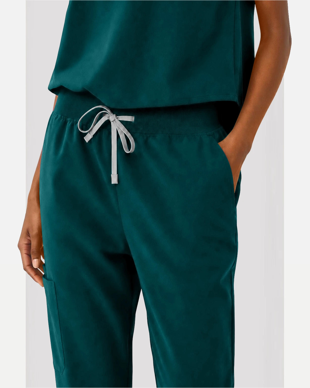 Dark Green – Eipnare Women's Sleeveless Mandarin Collar Jogger Uniform Set – product image 06