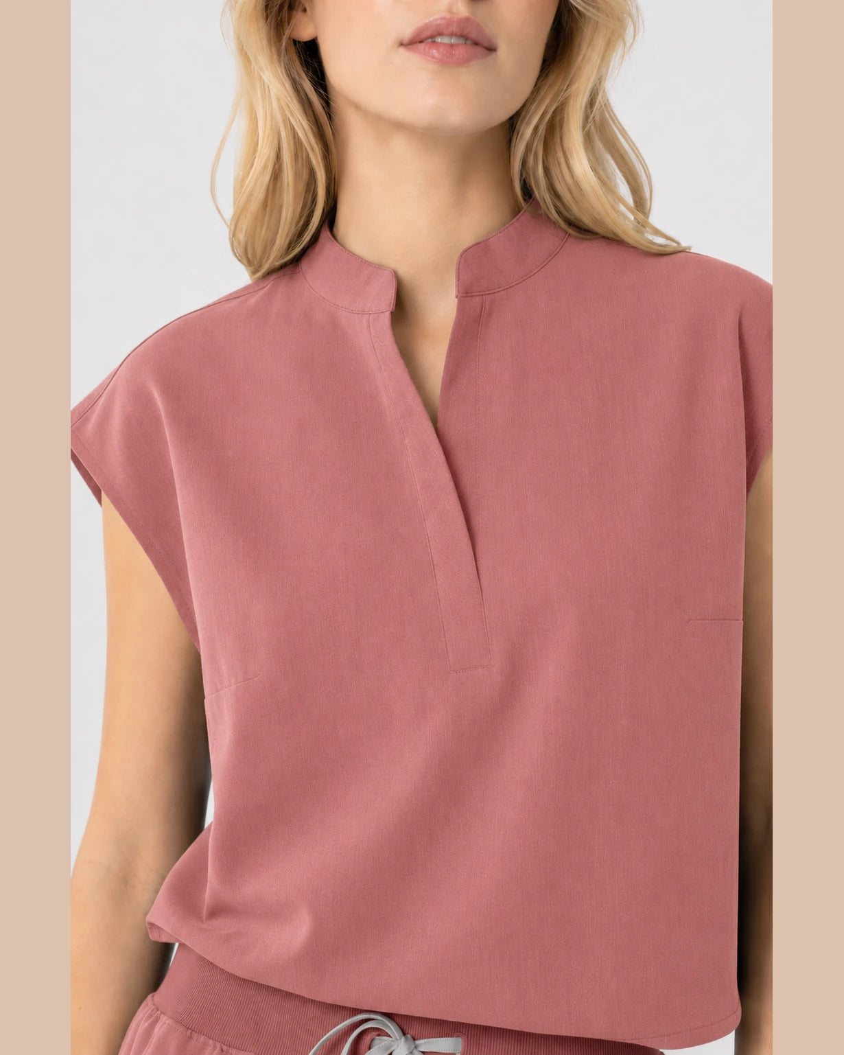 Flesh Pink Eipnare Women's Sleeveless Mandarin Collar Jogger Scrub Set - Stretch Medical Scrubs for Women