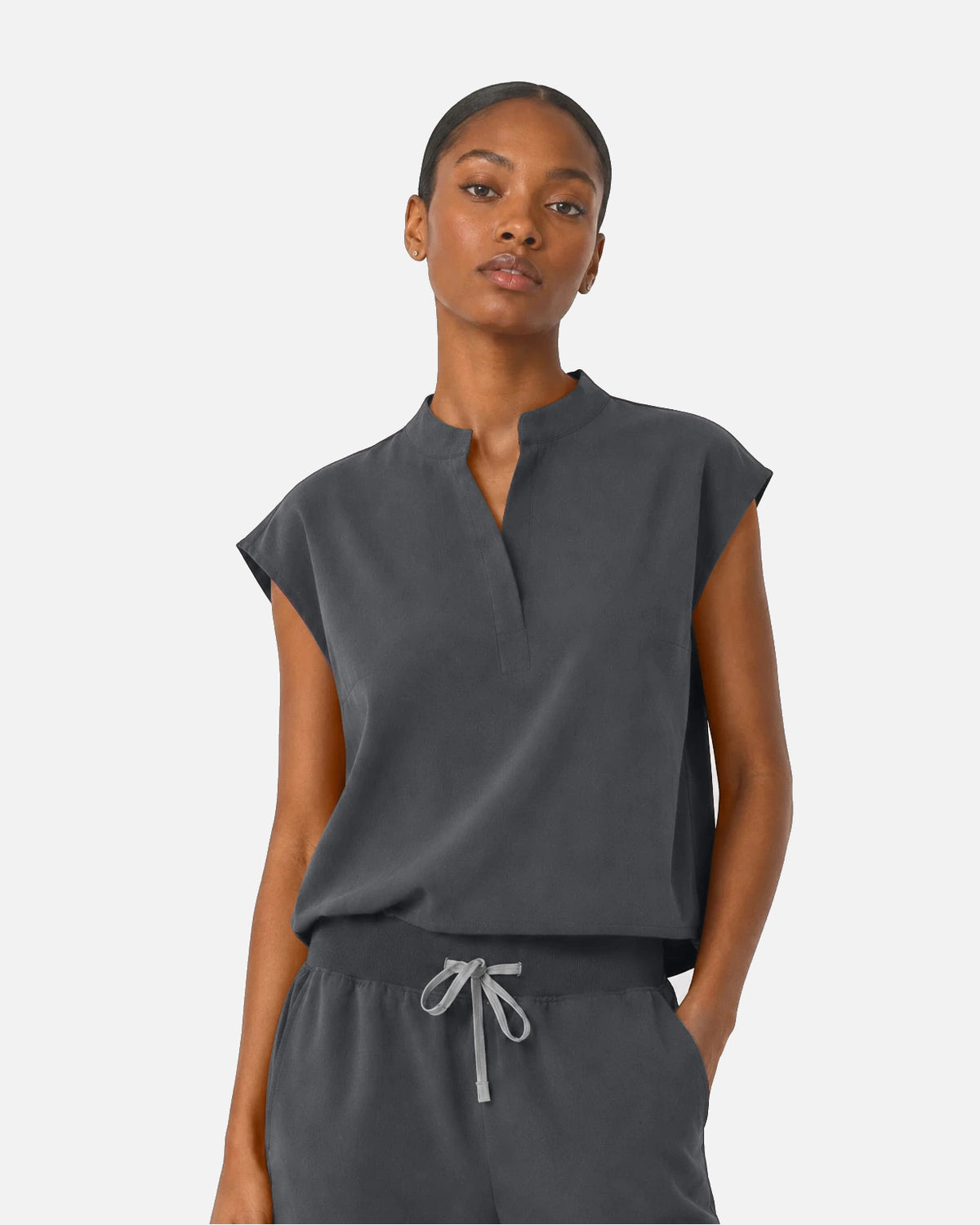 Heather Grey – Eipnare Women's Sleeveless Mandarin Collar Jogger Uniform Set – product image 04