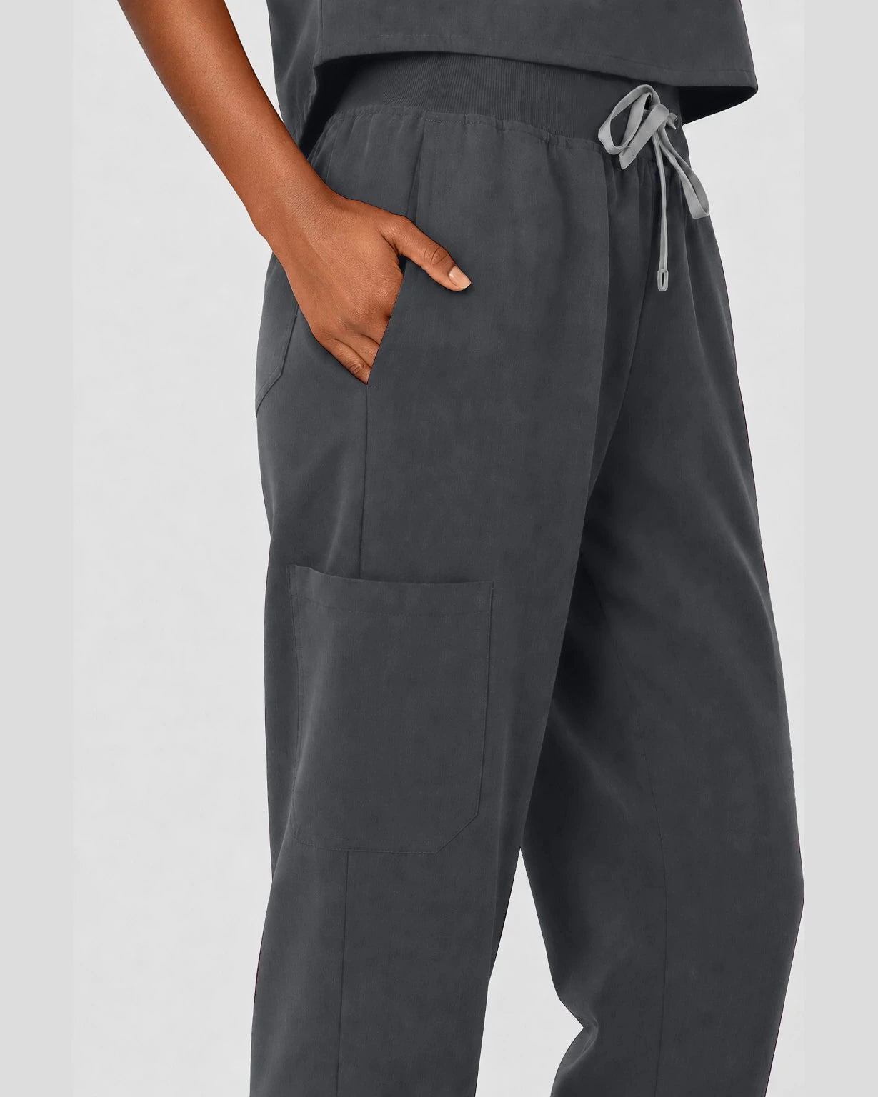Heather Grey Eipnare Women's Sleeveless Mandarin Collar Jogger Scrub Set - Stretch Medical Scrubs for Women