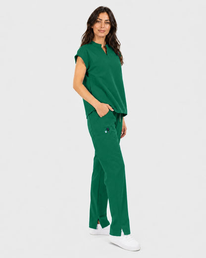 Hunter Green Eipnare Women's Mandarin Sleeveless Straight-Leg Scrub Set - Stretch Medical Scrubs for Women