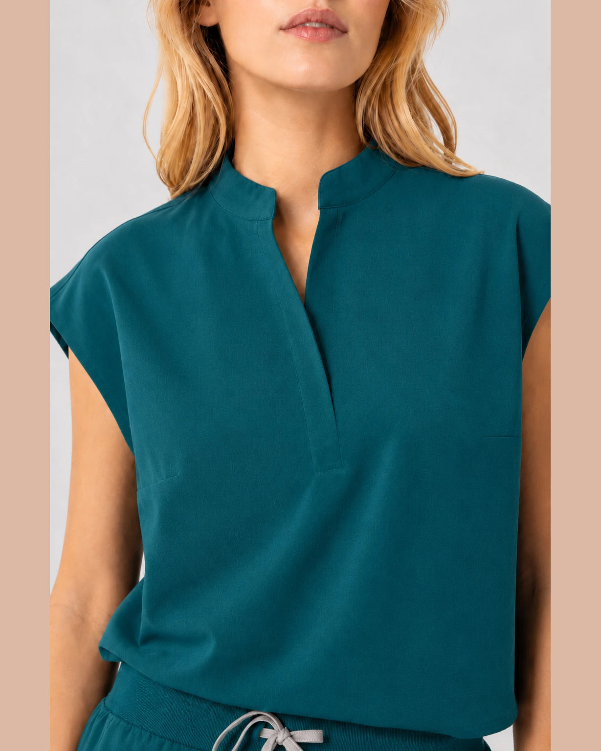 Hunter Green Eipnare Women's Sleeveless Mandarin Collar Jogger Scrub Set - Stretch Medical Scrubs for Women