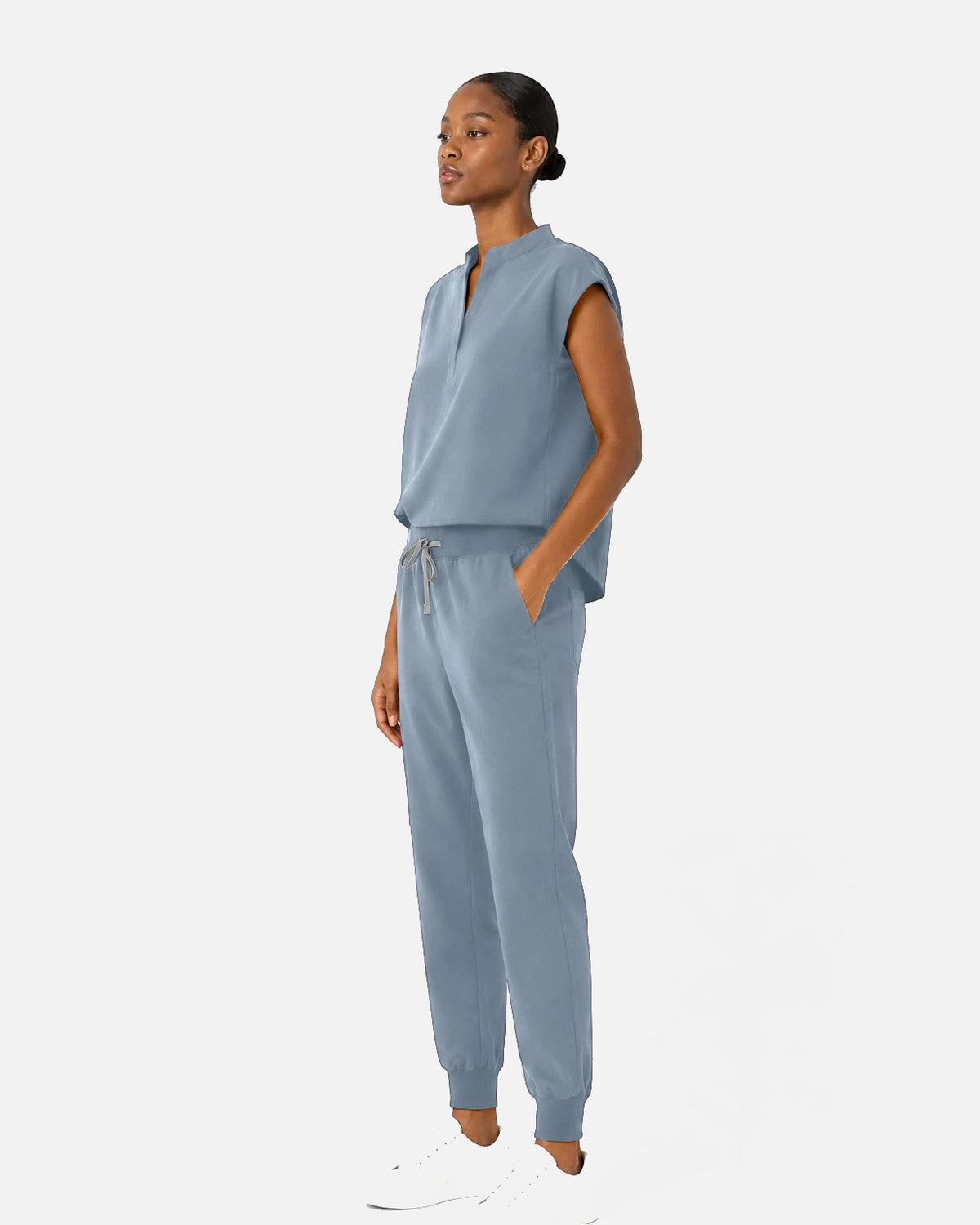 Light Blue – Eipnare Women's Sleeveless Mandarin Collar Jogger Uniform Set – product image 02