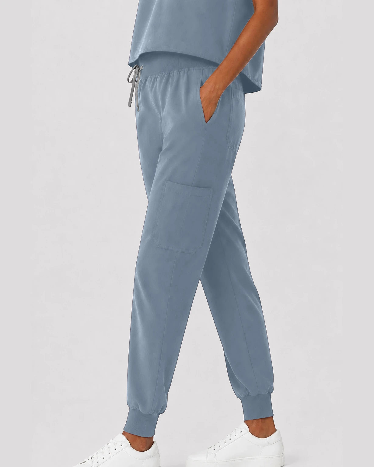 Light Blue Eipnare Women's Sleeveless Mandarin Collar Jogger Scrub Set - Stretch Medical Scrubs for Women