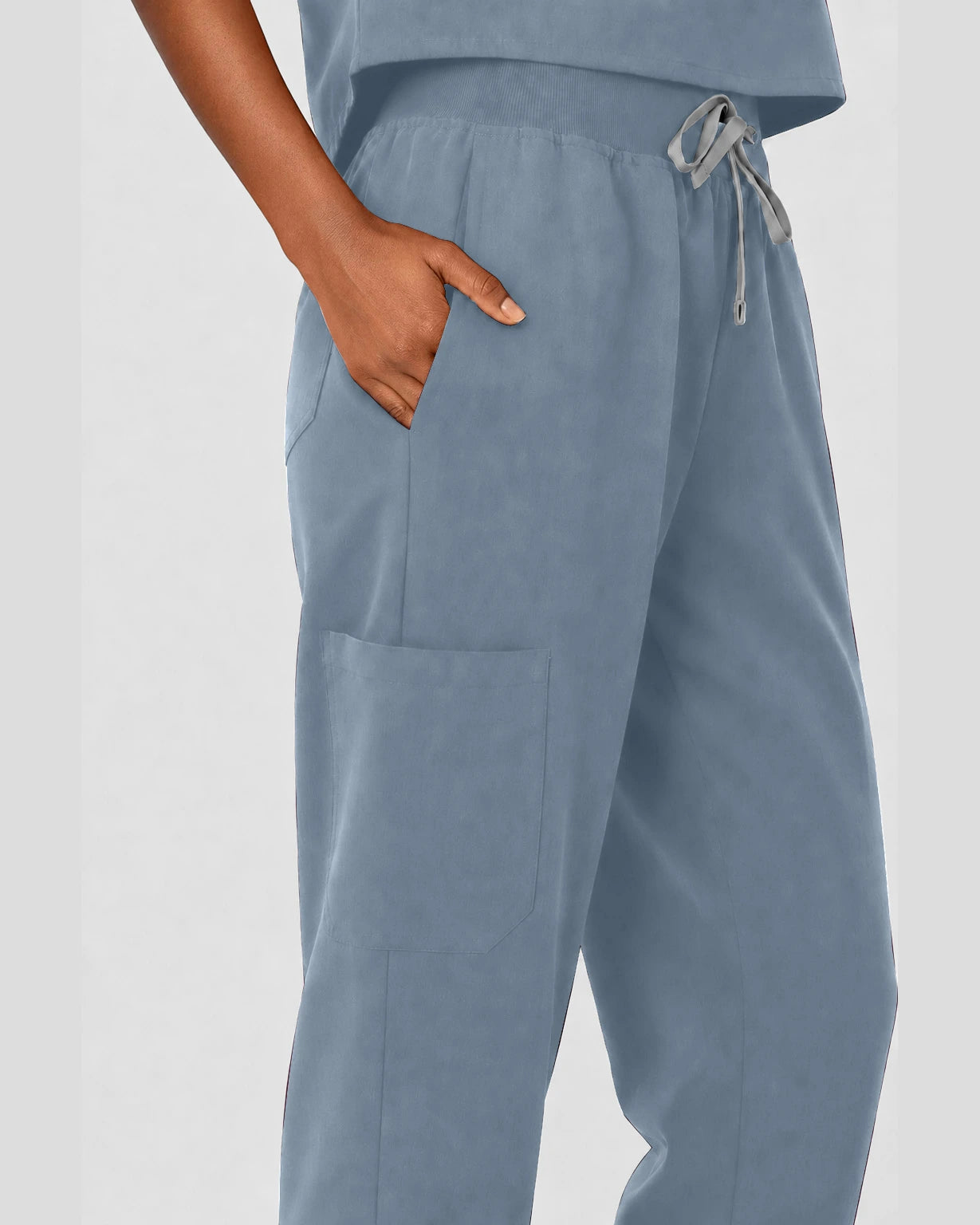 Light Blue Eipnare Women's Sleeveless Mandarin Collar Jogger Scrub Set - Stretch Medical Scrubs for Women