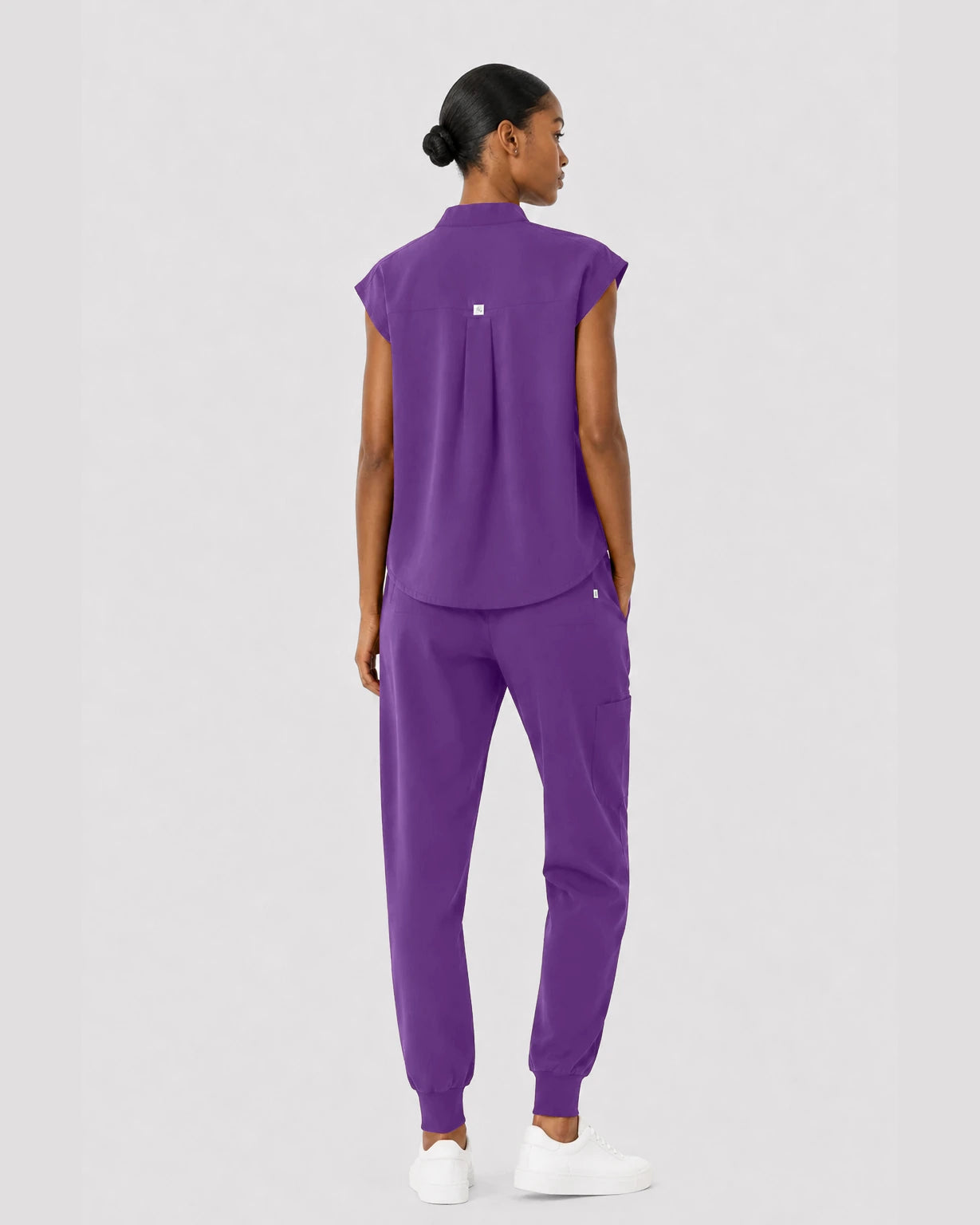 Purple Eipnare Women's Sleeveless Mandarin Collar Jogger Scrub Set - Stretch Medical Scrubs for Women