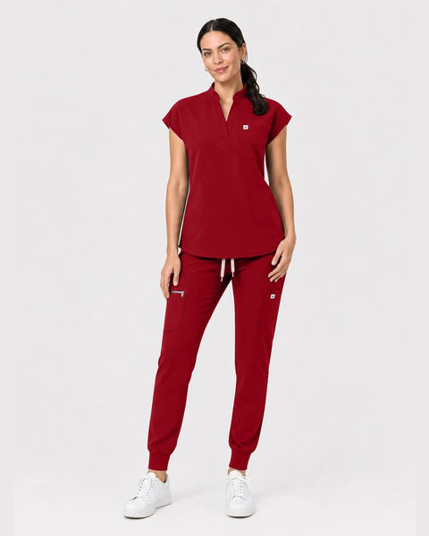 Eipnare Women's Henley Sleeveless Jogger Scrub Set - Wine Red