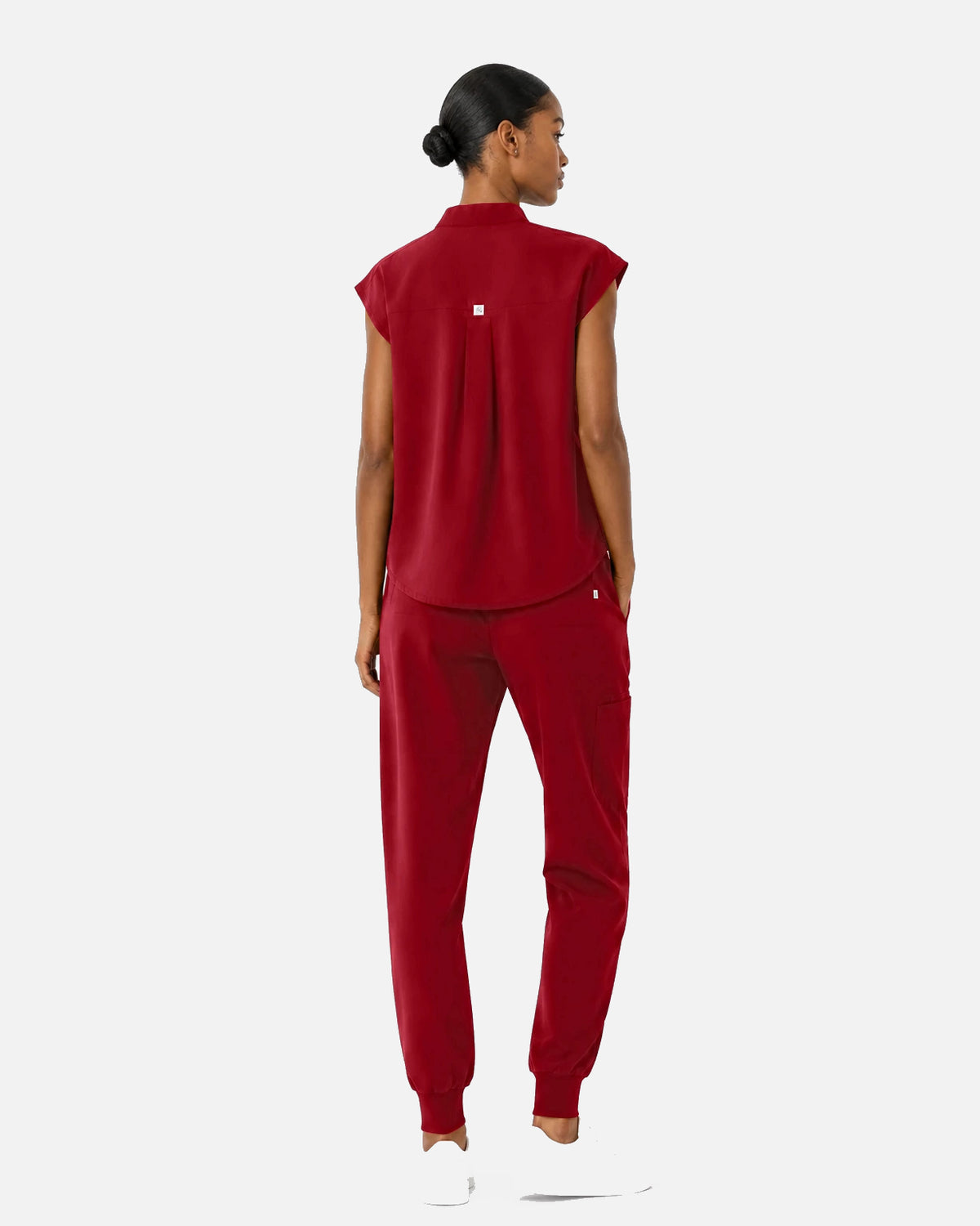 Wine Red – Eipnare Women's Sleeveless Mandarin Collar Jogger Uniform Set – product image 03